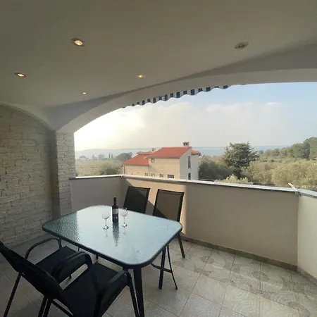 Krajnovic Apartment *